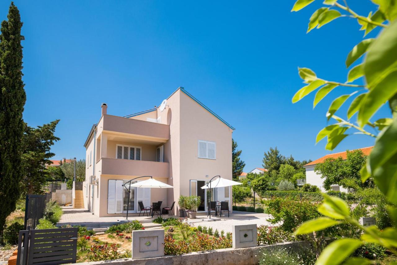 Apartmani Lelu Pridraga Dış mekan fotoğraf