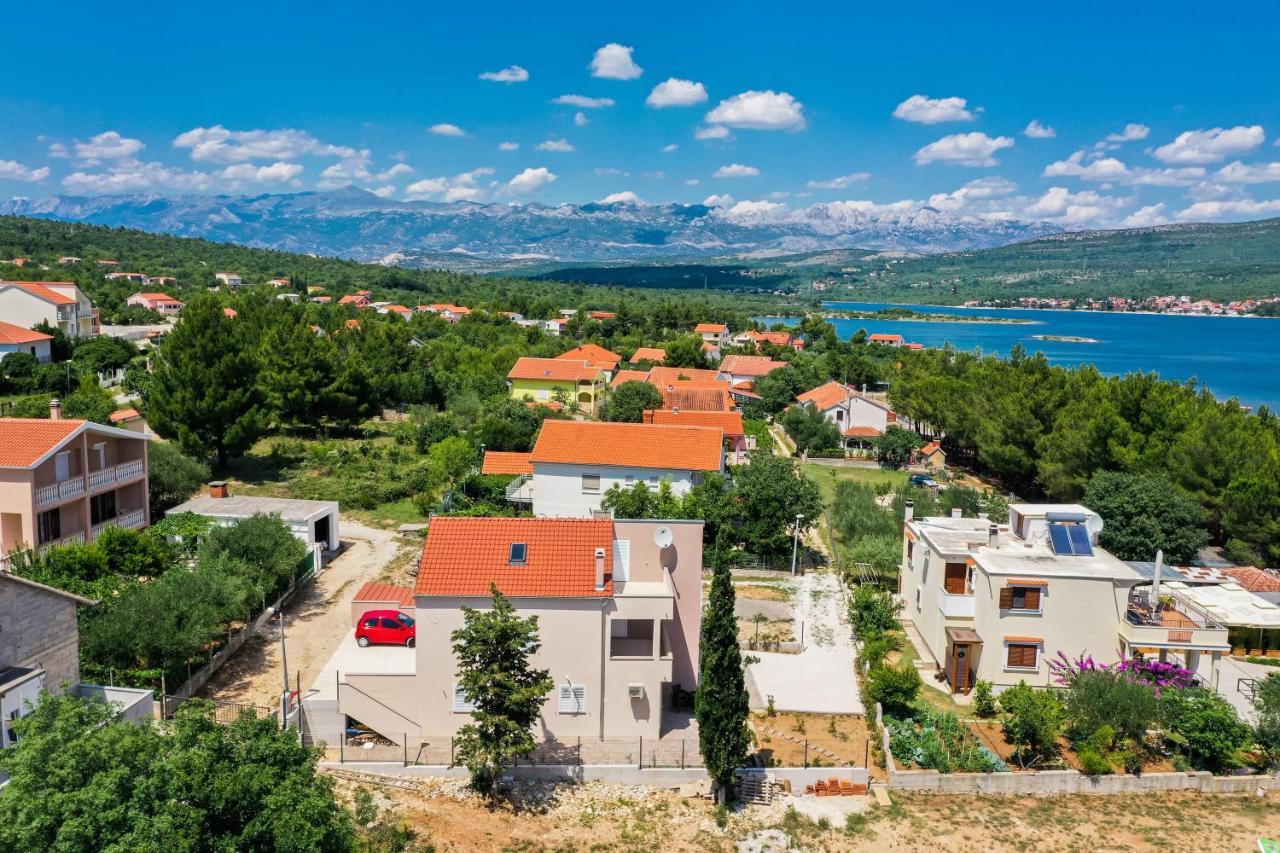 Apartmani Lelu Pridraga Dış mekan fotoğraf